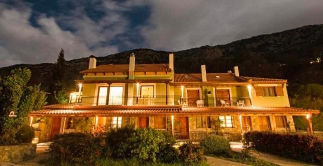 Guesthouse Mylona Arachova Exterior photo